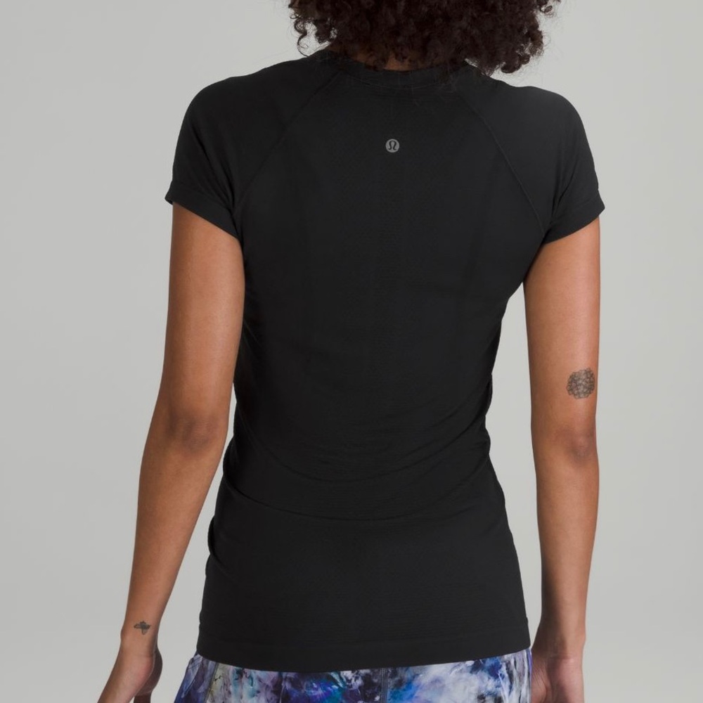 Lululemon Swiftly Tech